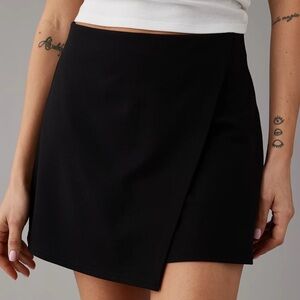 AE It Knit Asymmetrical High-Waisted Mini Skort, Black